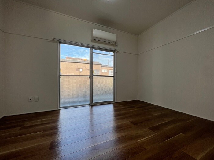 物件内観写真16　(居室)