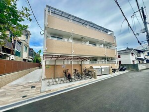 クリエオーレ箕輪外観写真