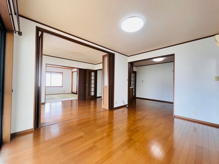 物件内観写真7　(居室)