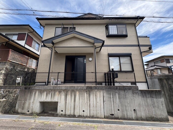 物件外観写真5　(外観写真)