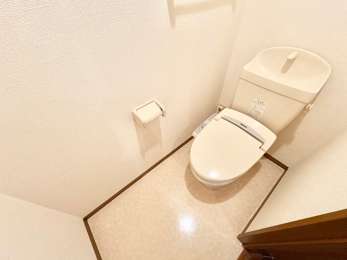 物件内観写真10　(トイレ)