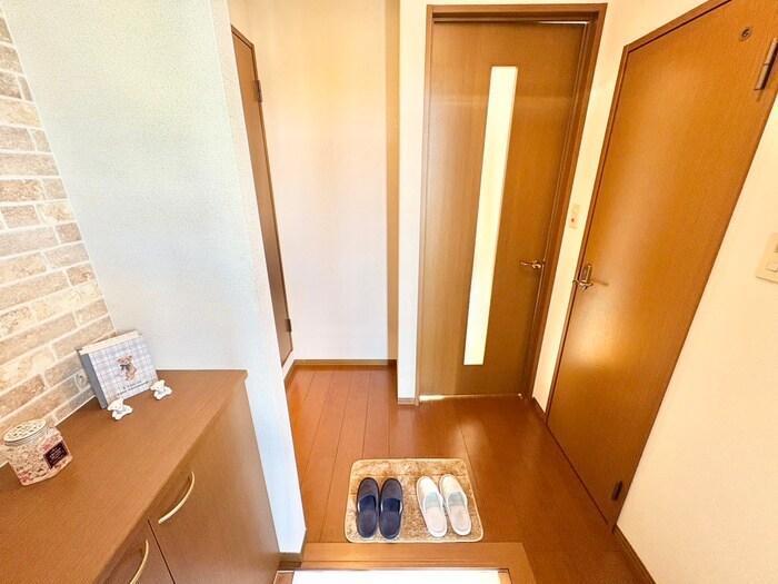 物件内観写真21　(廊下)