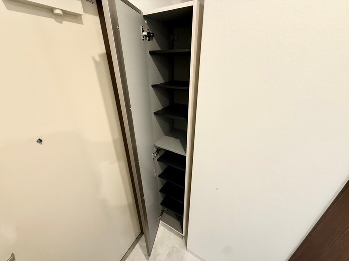 物件内観写真17　(靴箱)