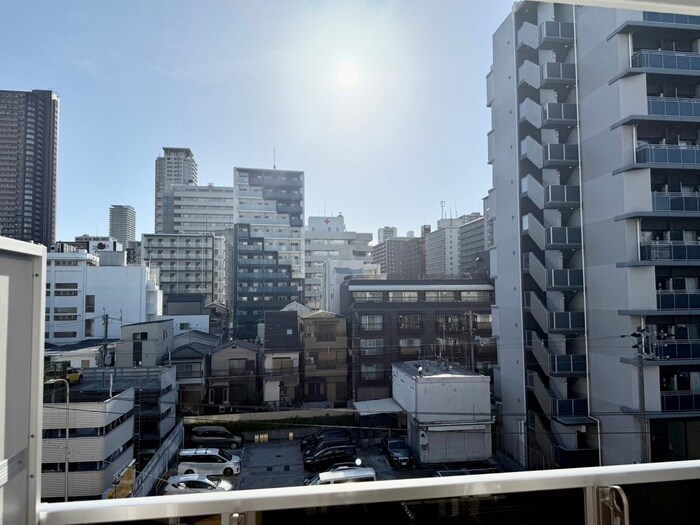 物件内観写真22　(室内からの展望)