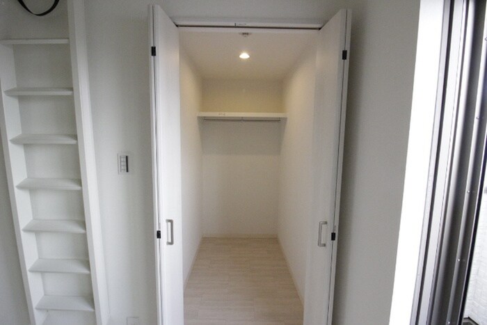 物件内観写真14　(収納)