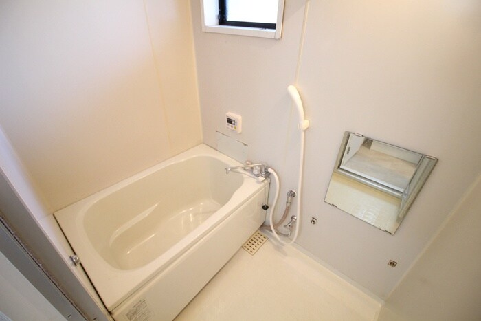 物件内観写真10　(バス／シャワールーム等)