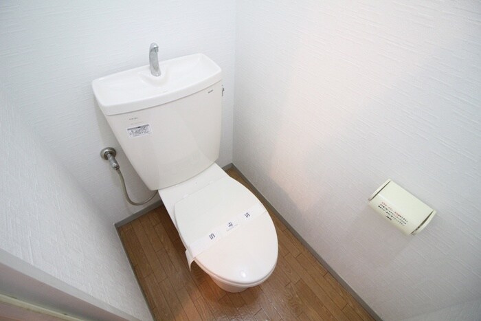 物件内観写真11　(トイレ)