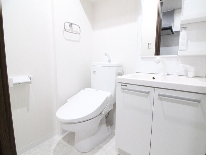 物件内観写真13　(トイレ)