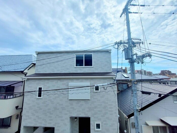 物件内観写真16　(室内からの展望)