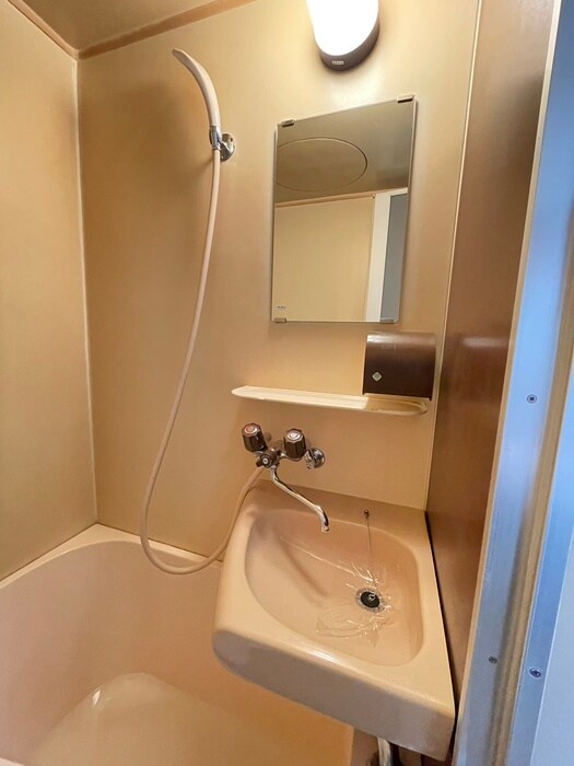 物件内観写真12　(洗面)