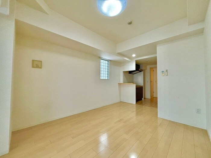 物件内観写真15　(居室)