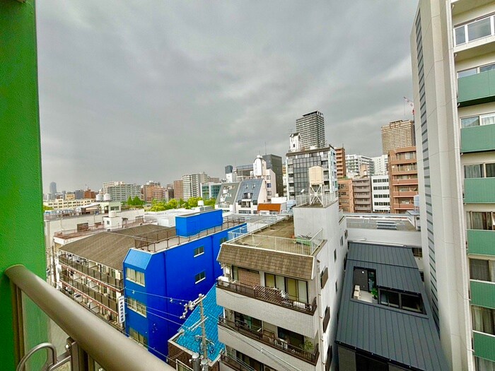 物件内観写真20　(室内からの展望)