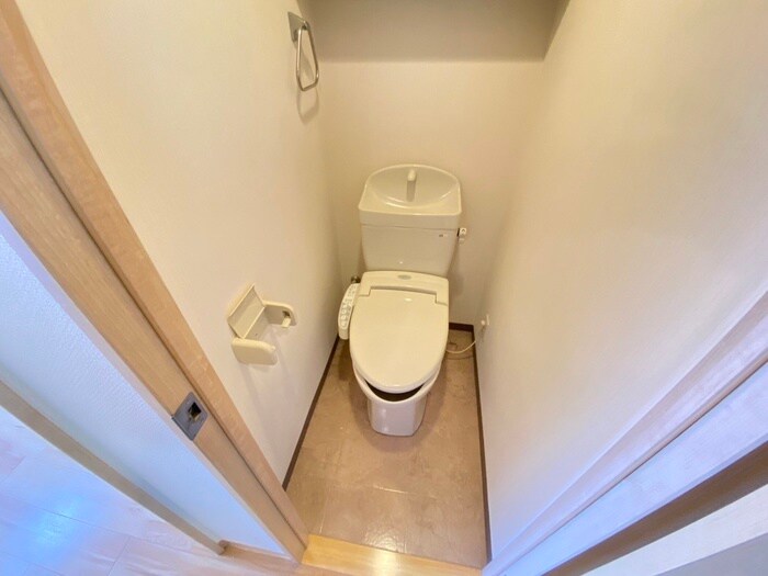 物件内観写真13　(トイレ)