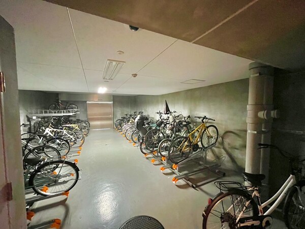 駐輪場