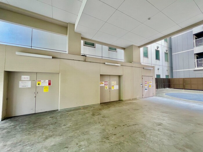 物件外観写真6　(建物設備)