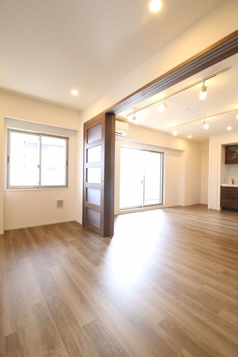 物件内観写真13　(居室)