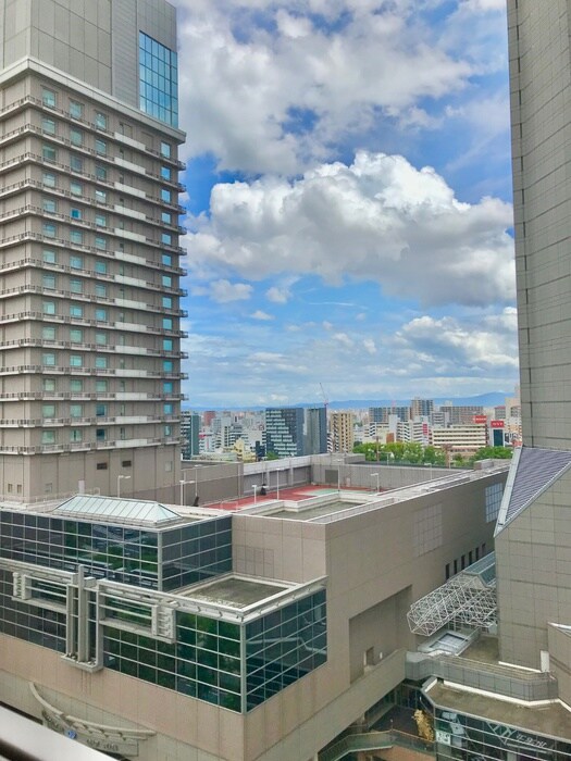 物件内観写真21　(室内からの展望)