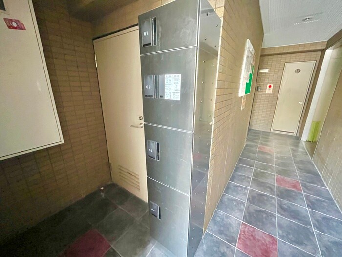 物件外観写真4　(建物設備)