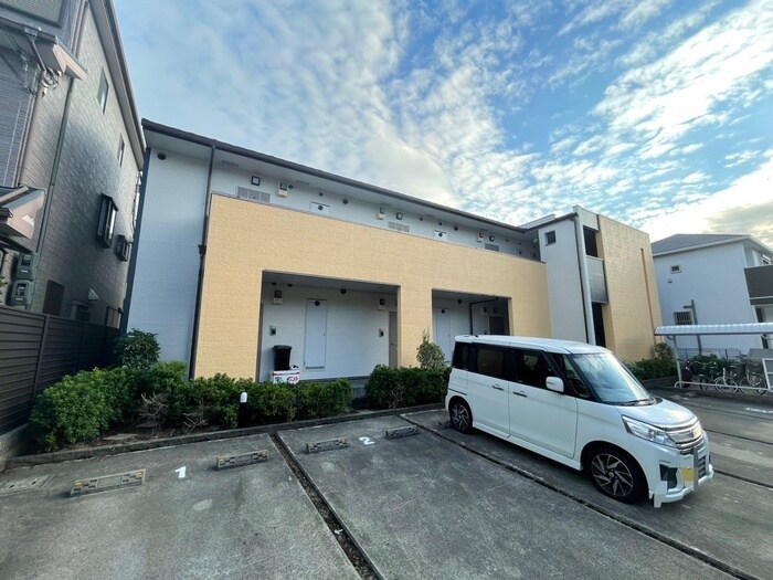 物件外観写真2　(外観写真)