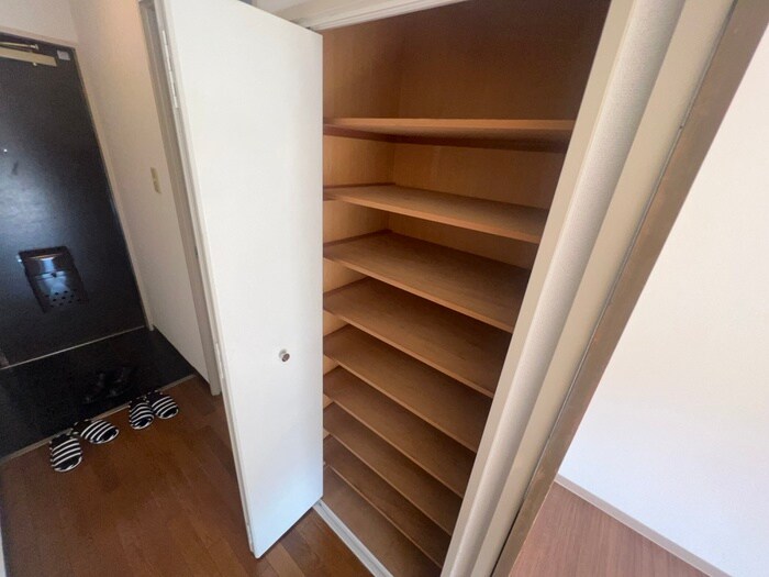 物件内観写真19　(収納)