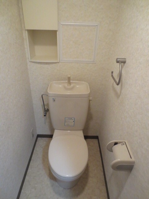 物件内観写真15　(トイレ)