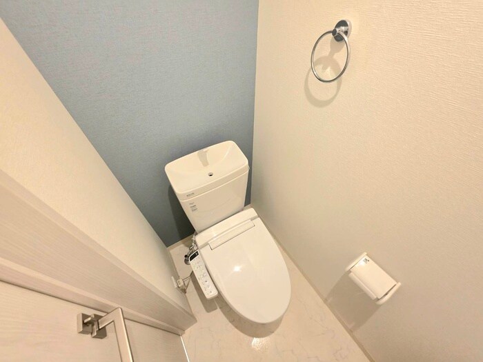 物件内観写真13　(トイレ)