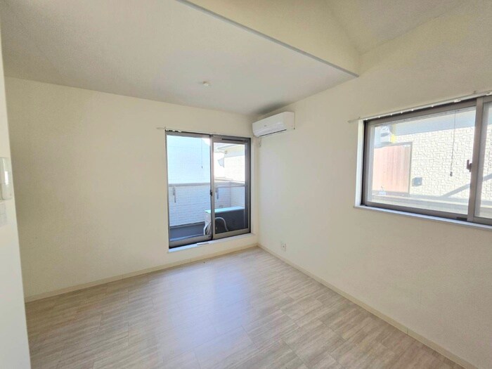 物件内観写真14　(居室)