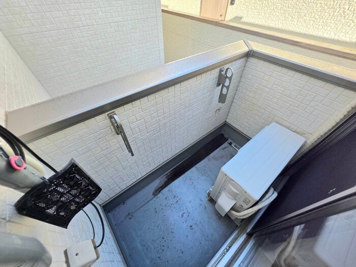 物件内観写真16　(ベランダ・バルコニー)