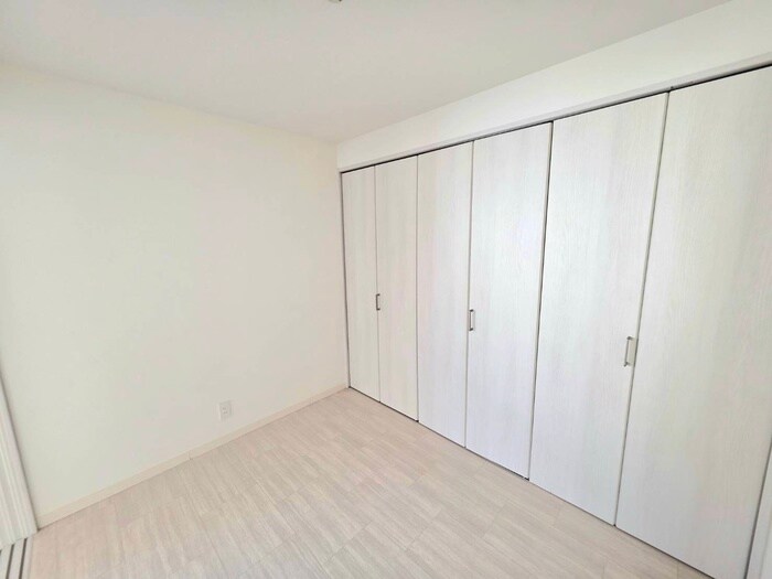 物件内観写真18　(居室)