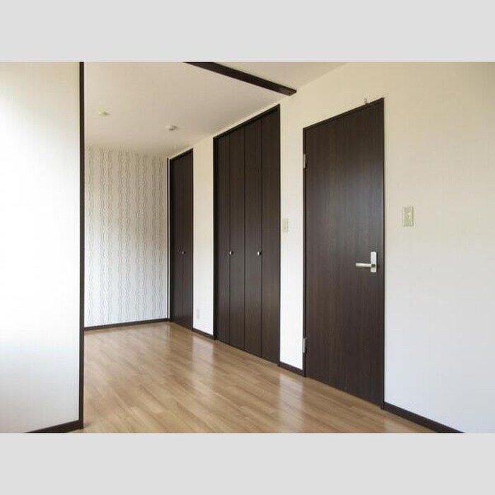 物件内観写真16　(居室)