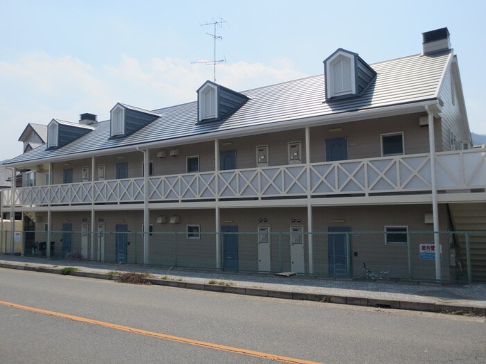 物件外観写真3　(外観写真)