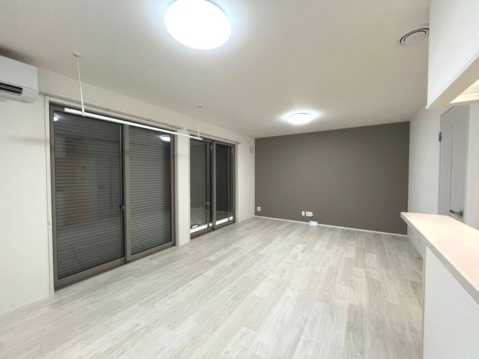 物件内観写真12　(居室)