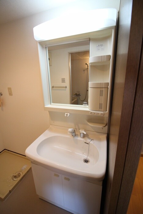 パークモダン新大阪の洗面