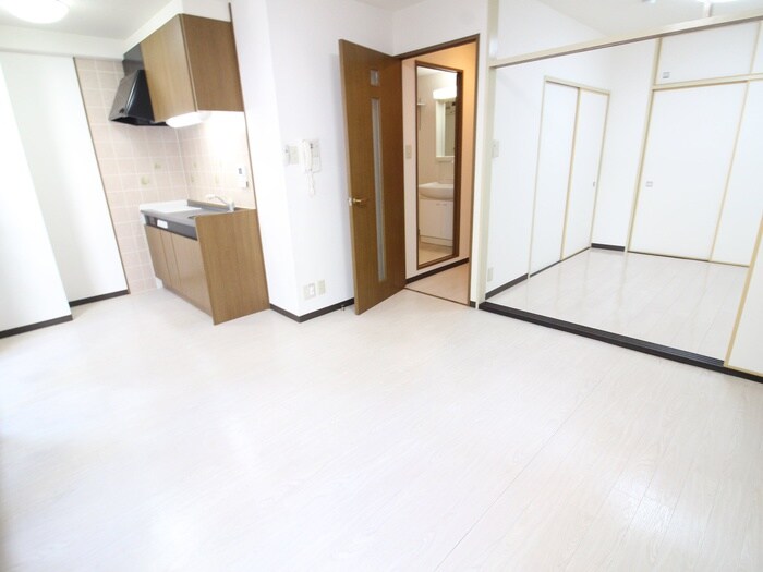 物件内観写真12　(居室)