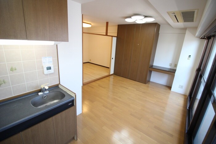 パークモダン新大阪の内観写真