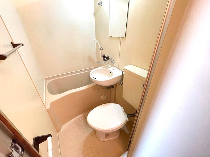 物件内観写真11　(トイレ)