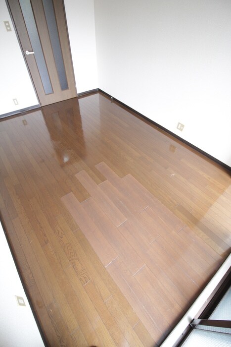 物件内観写真10　(居室)