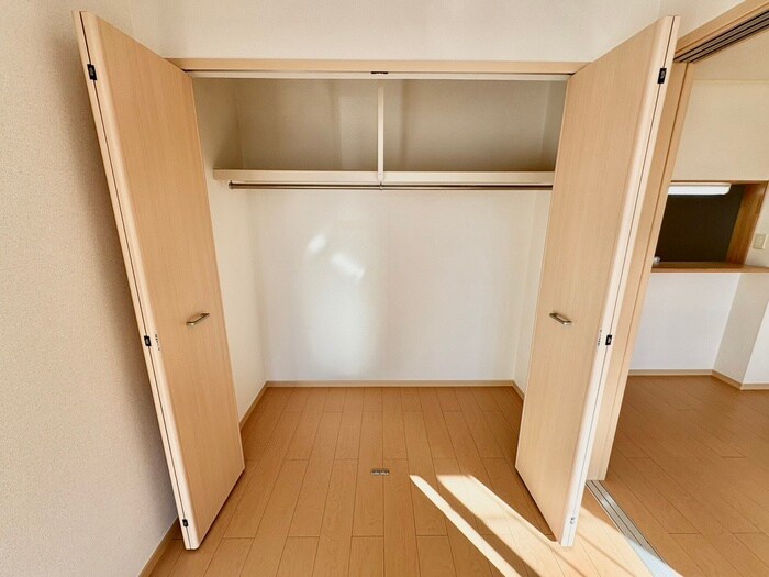 物件内観写真10　(収納)