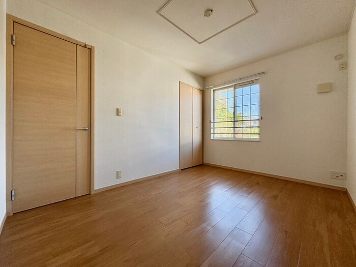 物件内観写真12　(居室)