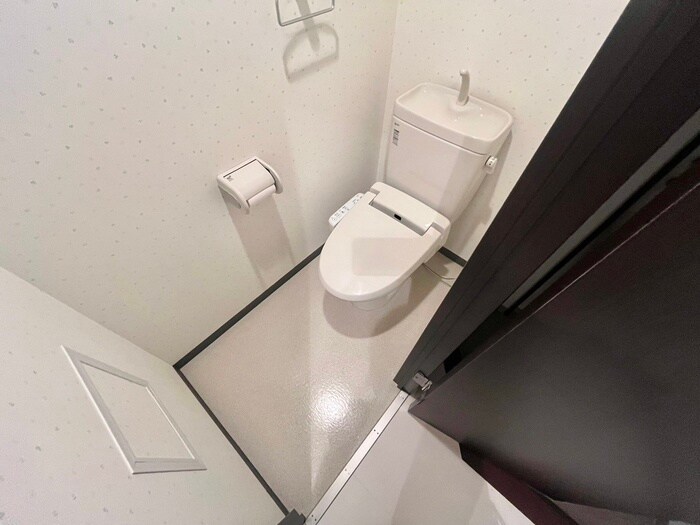 物件内観写真12　(トイレ)