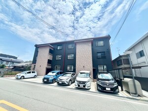 箕面パ－クハイツ外観写真