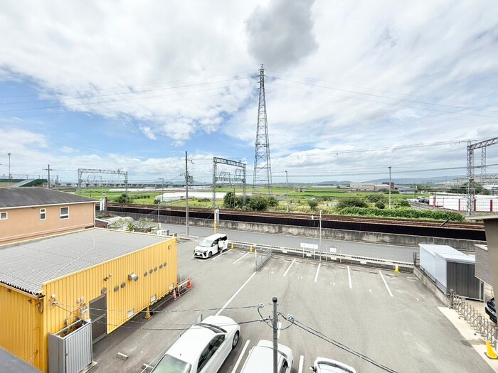 物件内観写真22　(室内からの展望)