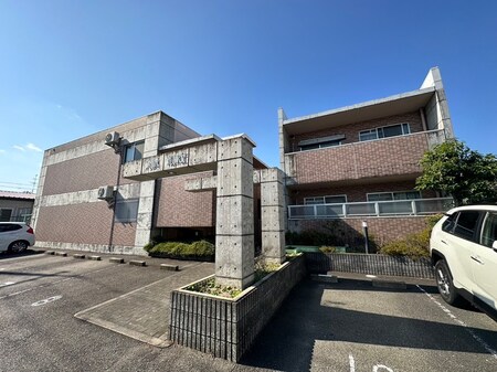 プラムヴィレッジ１８外観写真