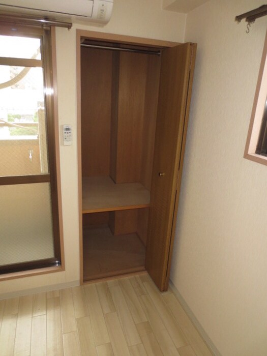 物件内観写真10　(収納)