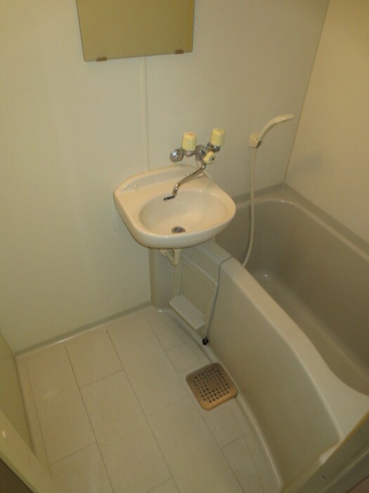 物件内観写真12　(バス／シャワールーム等)