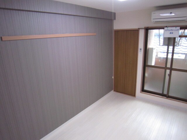 物件内観写真13　(居室)