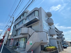 シャンポール外観写真