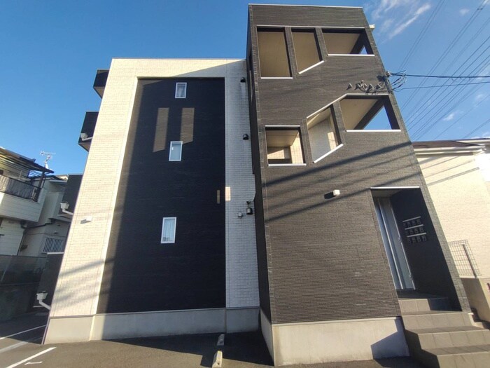 物件外観写真3　(外観写真)