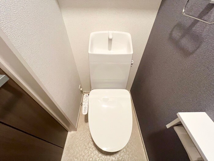 物件内観写真12　(トイレ)