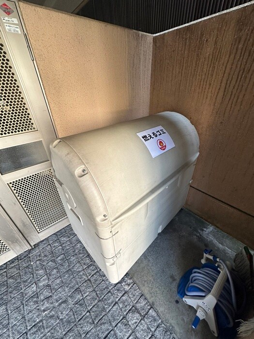 物件外観写真6　(建物設備)